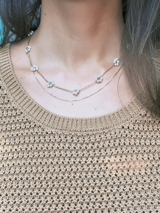 Daisy Pearl Necklace